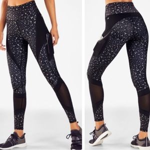 Fabletics Ultracool Highwaisted Leopard Print Leggings 3XL NWT